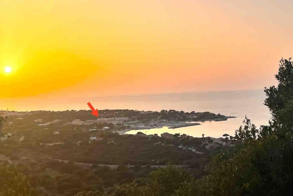 Un Havre De Paix Entre Et Montagne A Sant'ambroggio Lumio (Corsica)